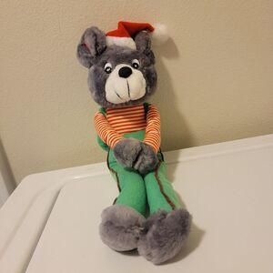 Vintage Knee Hugger Christmas‎ Elf Mouse Plush w/ Santa Hat and Backpack 15"